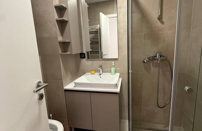 Rental of a brand-new 3-room apartment, 78 m², near the city center of Belgrade, Serbia